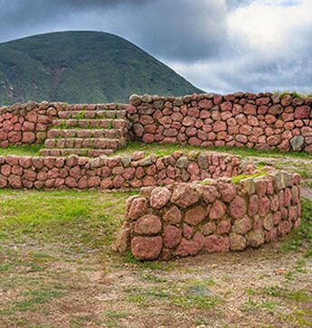Digging-Up-the-Past-pq